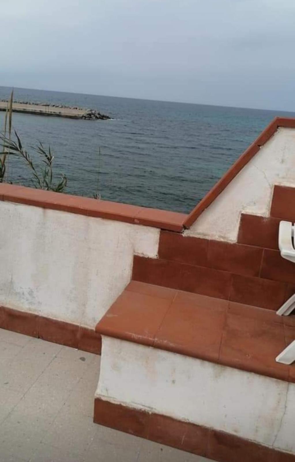 La Terrazza Sul Mare Monolocale Con Terrazza Vicino Aereoporto&Mare Sicilian Vintage Style Beach House Cinisi Esterno foto
